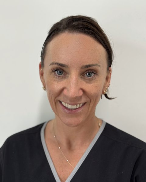 Dr Stefanie Calladine, dental surgeon, OSO Oral Surgery Ourimbah